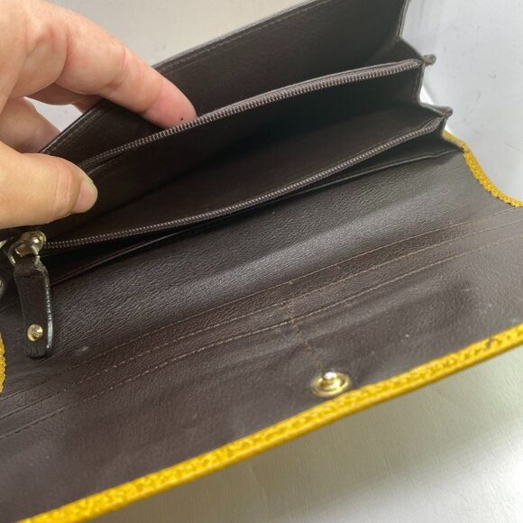 Authentic Loewe Yellow Leather Long Designer Wallet / Clutch - Picture 8 of 10